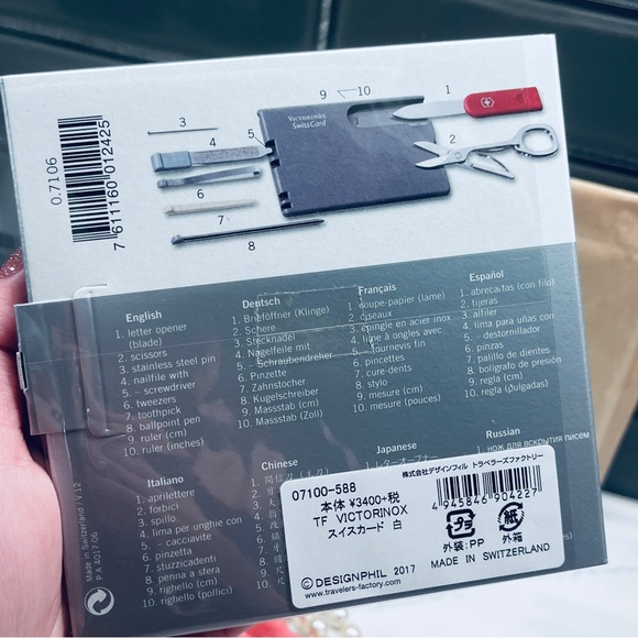 Victorinox x Traveler's Factory Collaboration Swisscard Classic Multi-function - Picture 7 of 11